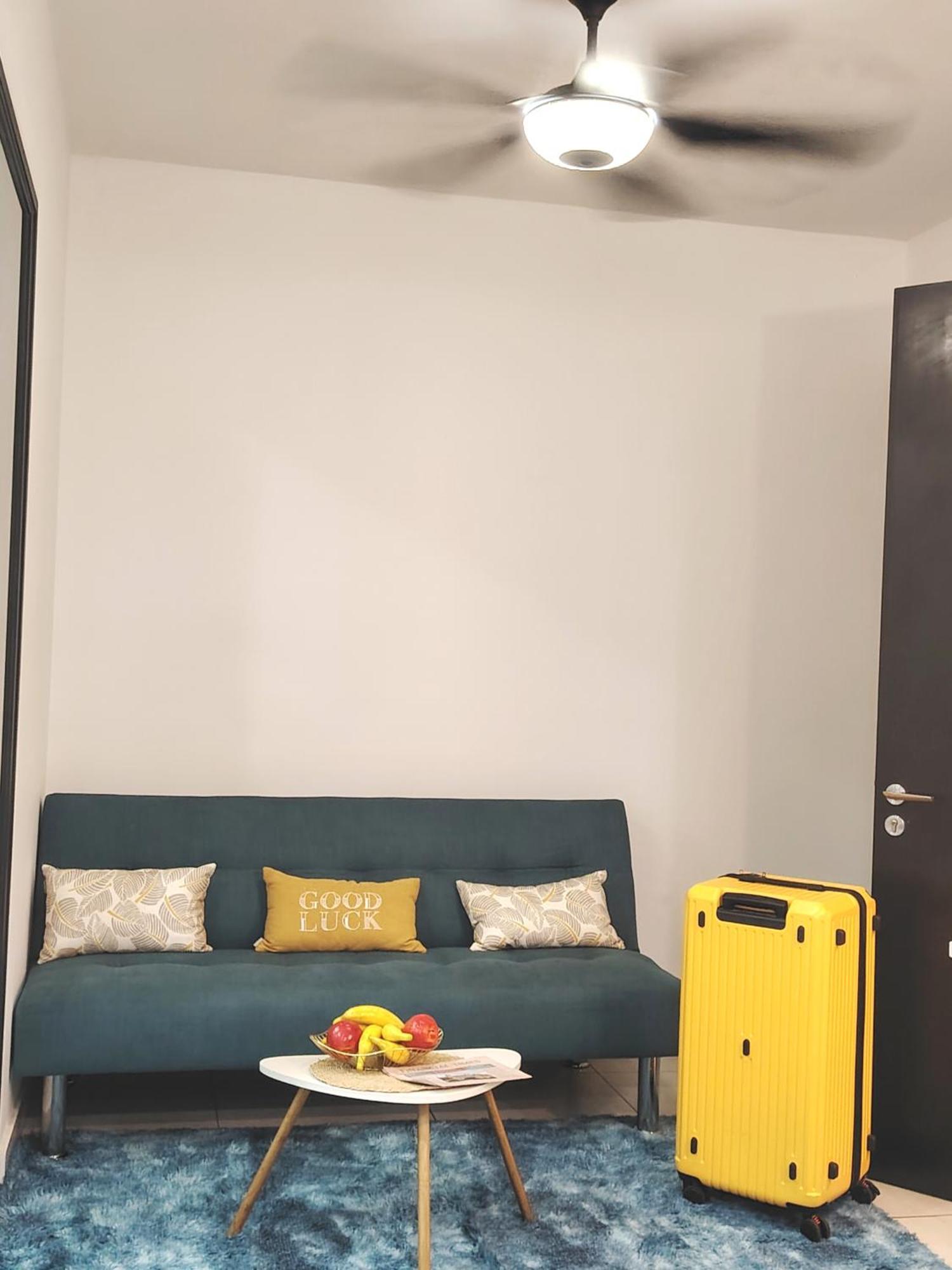 Almas Suites Poolview Netflix 100Mbps Bystay Nusajaya  Zewnętrze zdjęcie